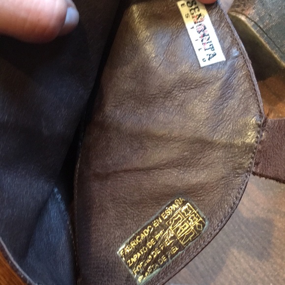 Spanish brown leather boots - Picture 2 of 7
